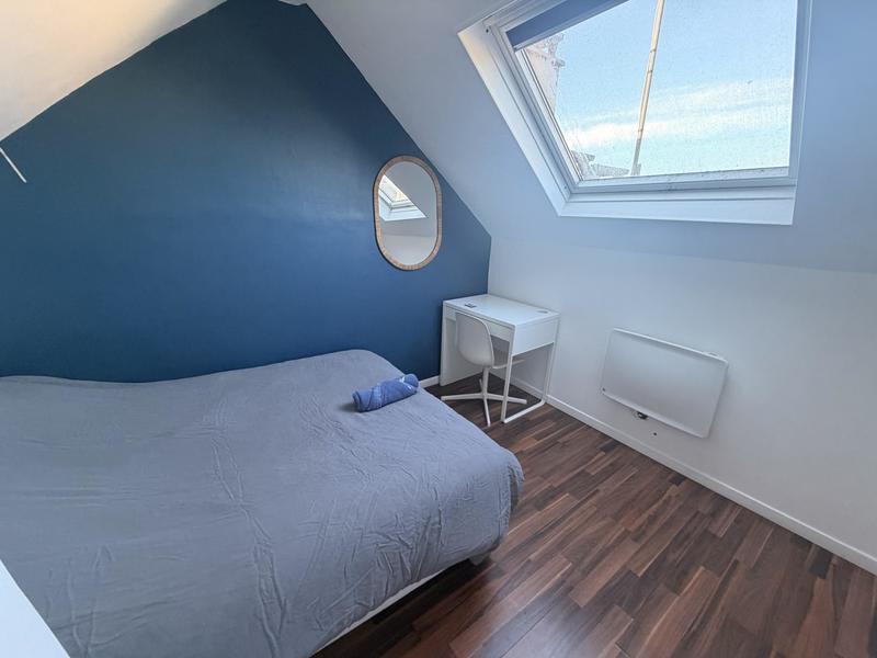 Appartement - 85 m² - 6 pièces