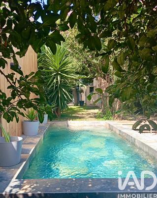 Maison de ville - 205 m² - 4 pièces