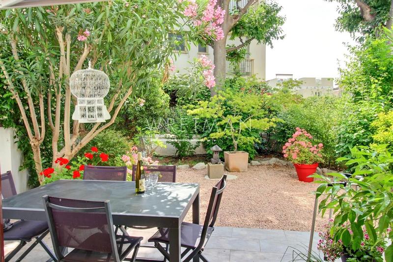 Appartement - 85 m² - 3 pièces