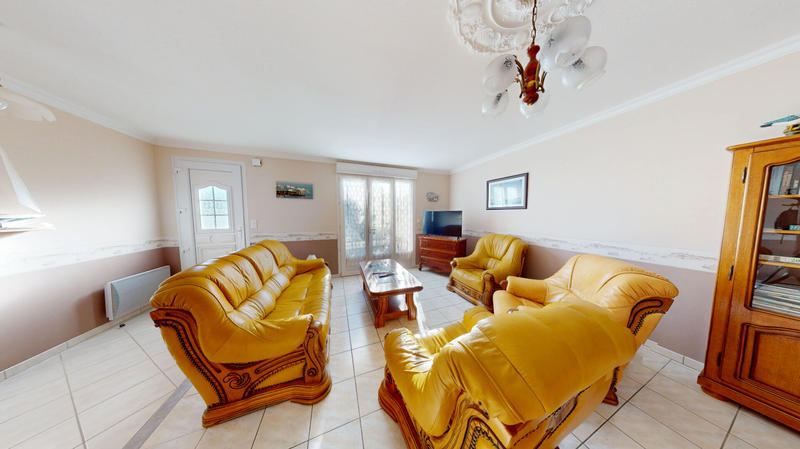 Maison - 102 m² - 5 pièces