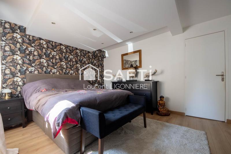 Maison - 208 m² - 7 pièces