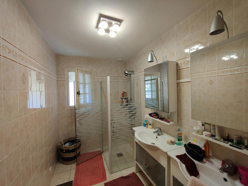 Maison - 141 m² - 7 pièces