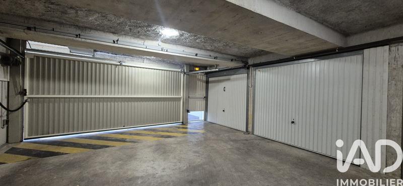 Parking - 15 m²