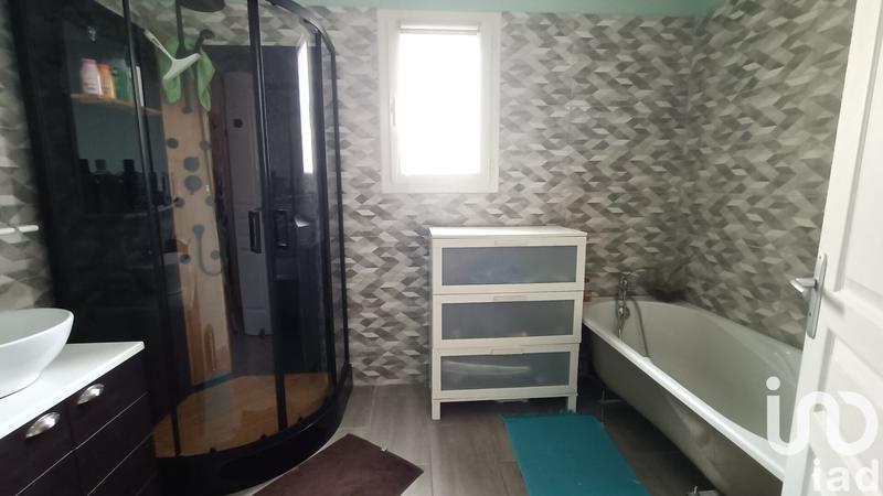 Maison - 93 m² - 5 pièces