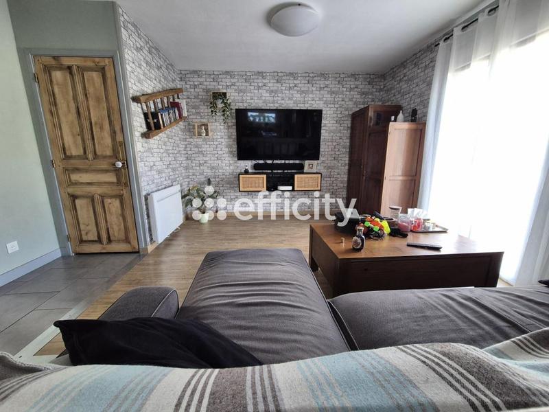 Pavillon - 140 m² - 5 pièces