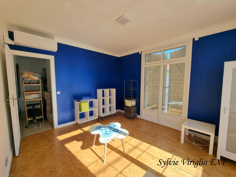 Villa - 128 m² - 6 pièces