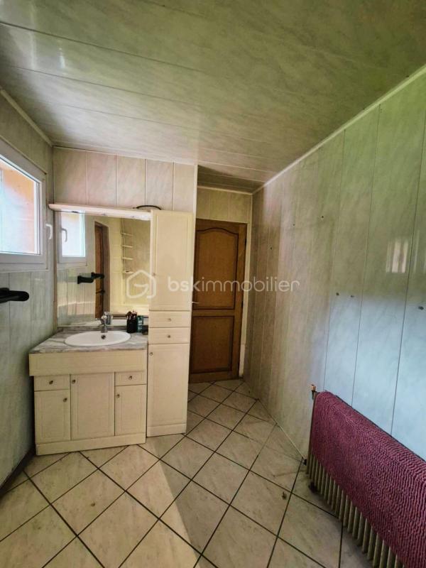 Maison ancienne - 130 m² - 3 pièces