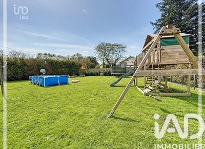 Maison - 177 m² - 8 pièces