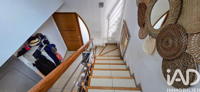 Maison - 255 m² - 6 pièces