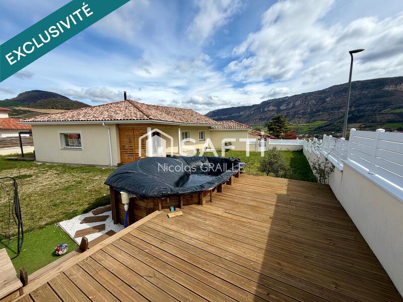 Maison - 120 m² - 5 pièces