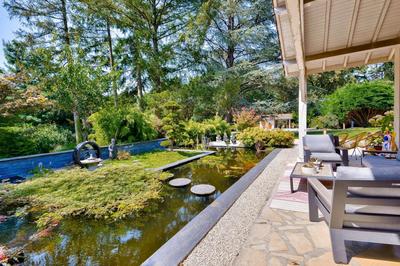 Propriété - 307 m² - 9 pièces