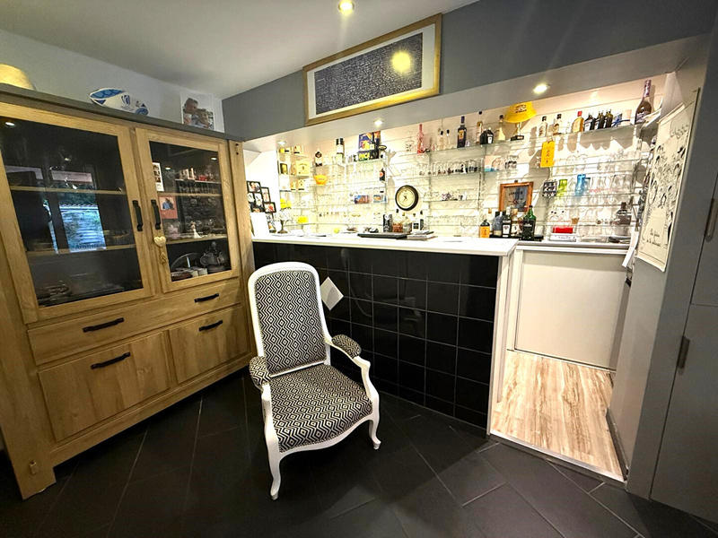 Maison - 155 m² - 5 pièces