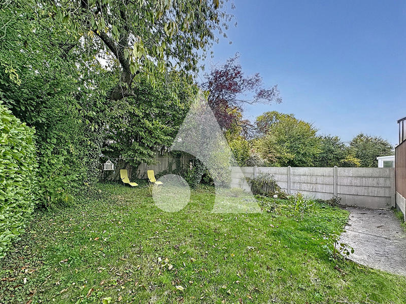 Maison - 96 m² - 5 pièces