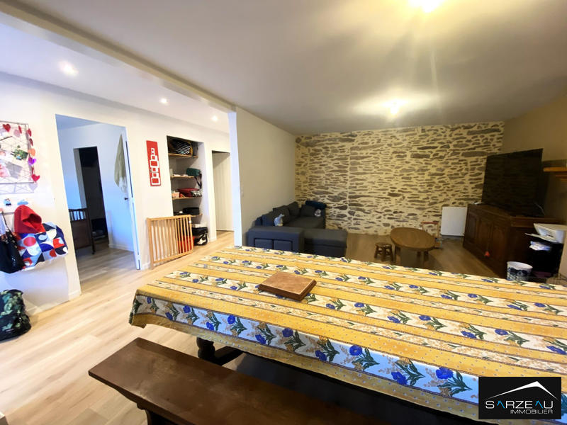 Maison - 148 m² - 5 pièces