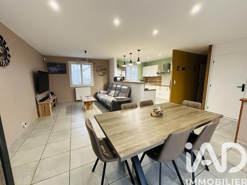 Maison - 87 m² - 4 pièces