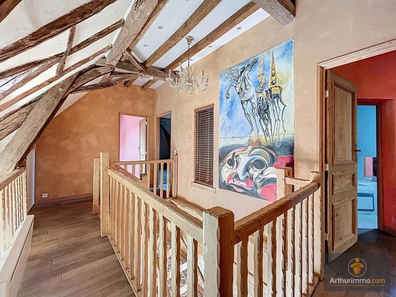 Maison - 288 m² - 8 pièces