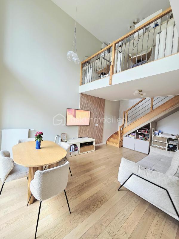 Duplex - 95 m² - 4 pièces