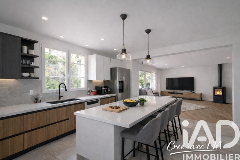 Maison - 195 m² - 9 pièces