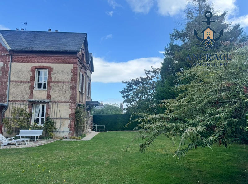 Maison ancienne - 290 m² - 6 pièces