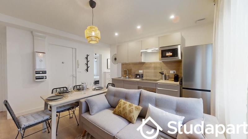 Chambre - 11 m² - 1 pièce