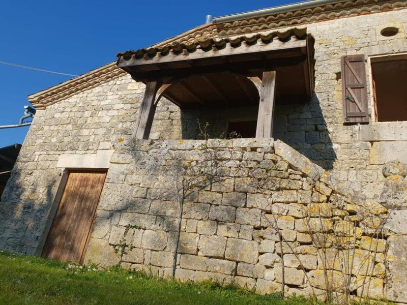 Corps de ferme - 80 m² - 6 pièces