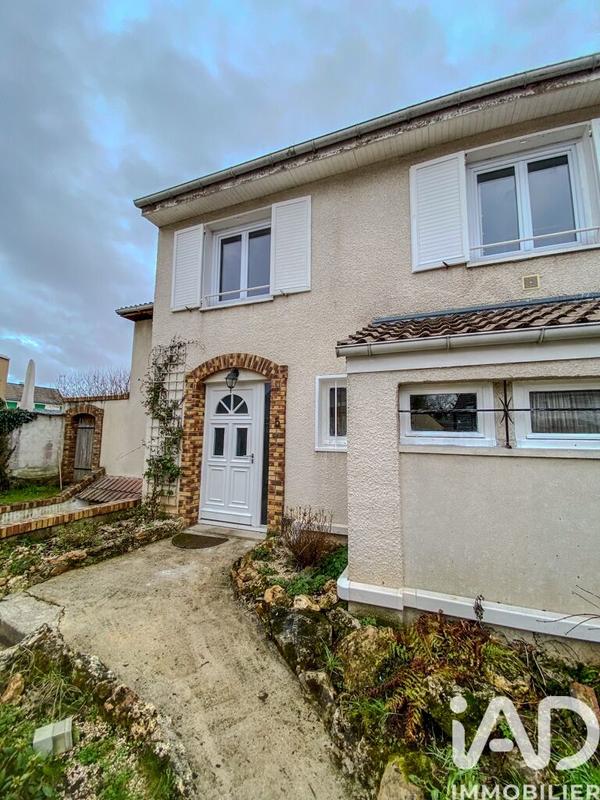 Maison - 140 m² - 6 pièces