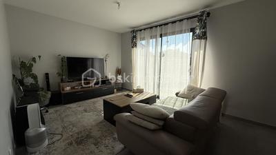 Maison - 97 m² - 4 pièces