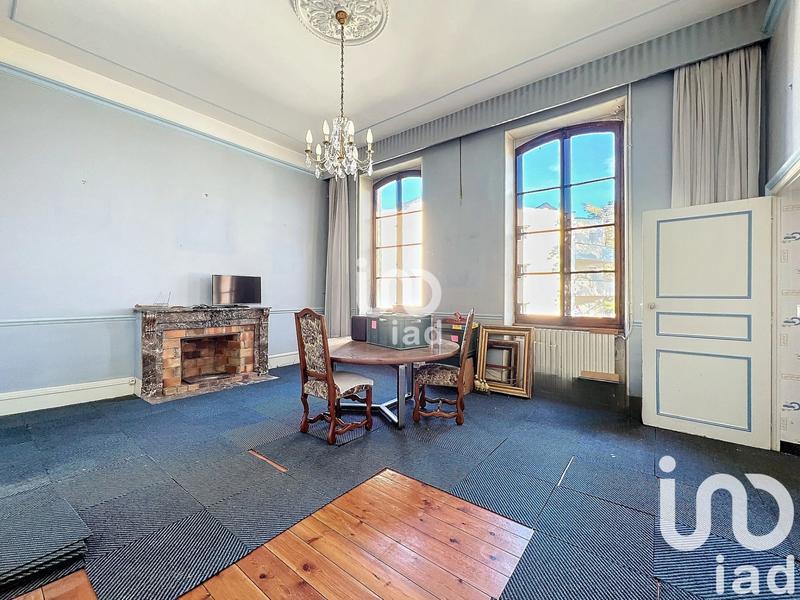 Maison - 480 m² - 23 pièces