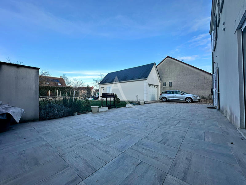 Maison - 150 m² - 6 pièces