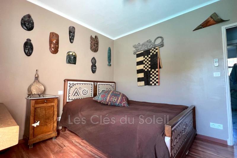 Maison - 170 m² - 8 pièces