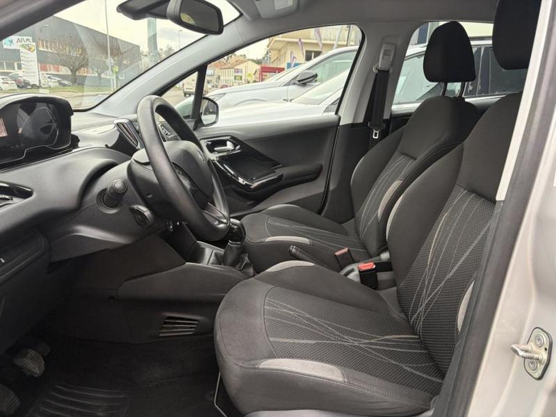 Peugeot 208 1.2 VTi 82 Active - 4 options incluses