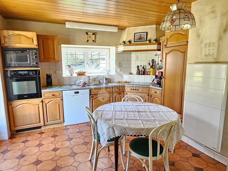 Maison - 170 m² - 5 pièces