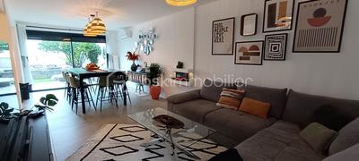 Maison - 107 m² - 5 pièces