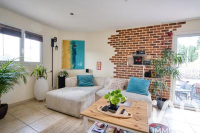 Maison - 96 m² - 4 pièces