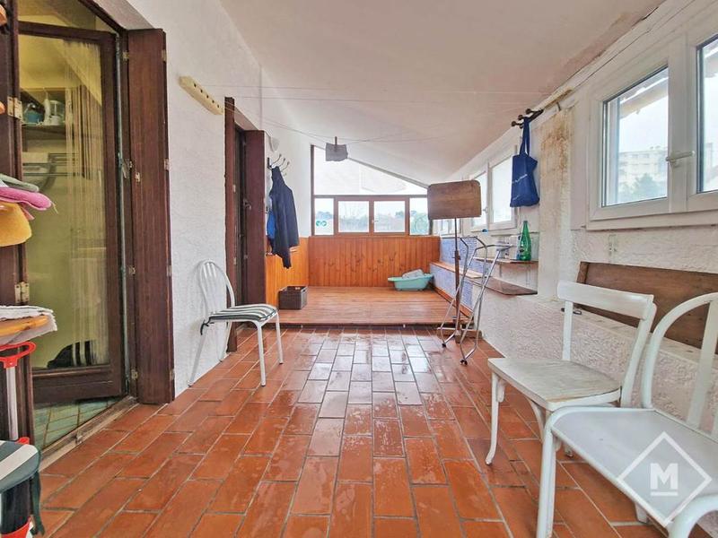 Maison - 282 m² - 7 pièces