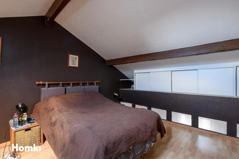 Appartement - 90 m² - 3 pièces