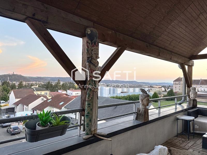 Appartement - 92 m² - 5 pièces