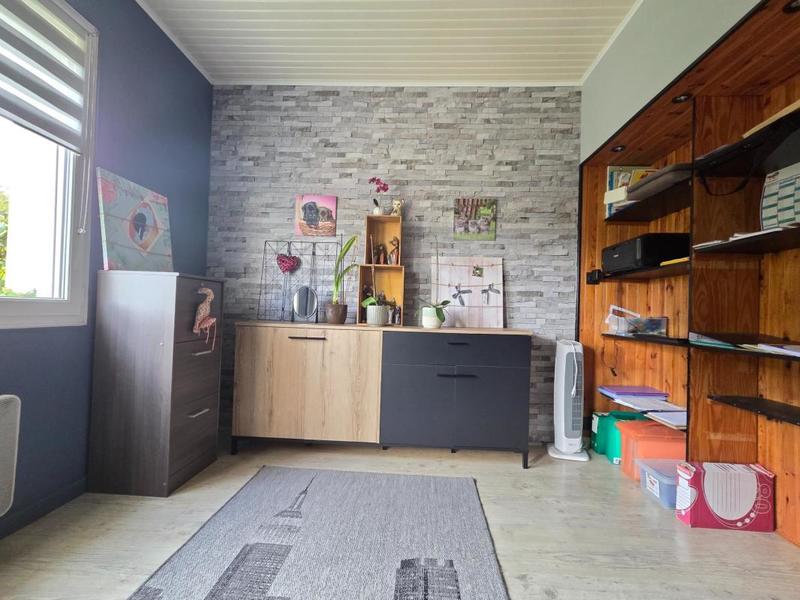 Maison - 104 m² - 4 pièces