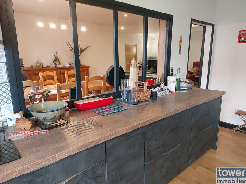 Maison - 150 m² - 5 pièces