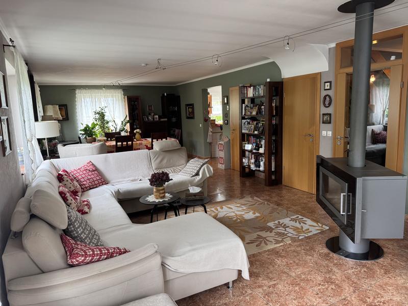 Pavillon - 145 m² - 7 pièces