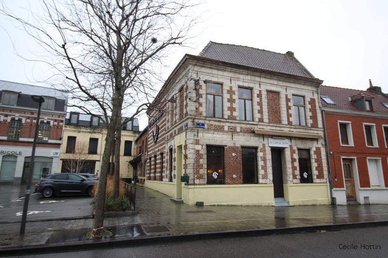 Maison ancienne - 350 m² - 10 pièces