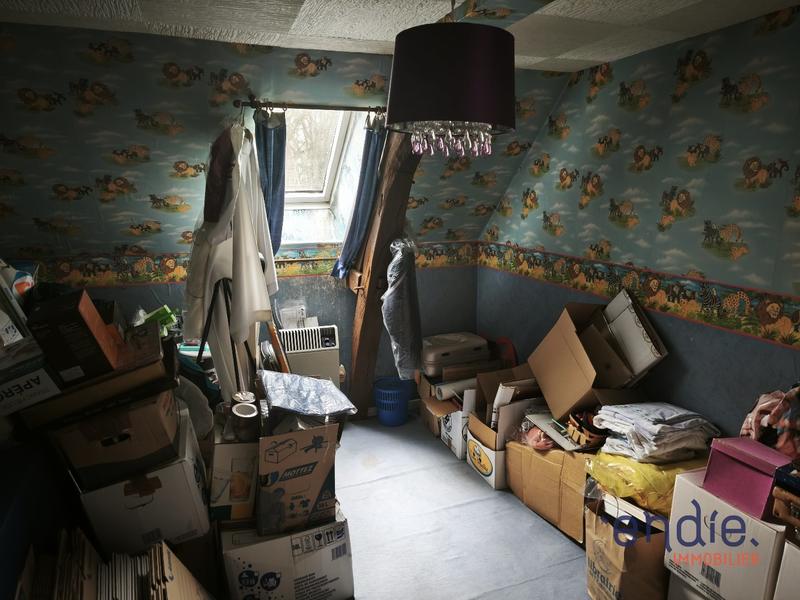 Maison - 98 m² - 5 pièces