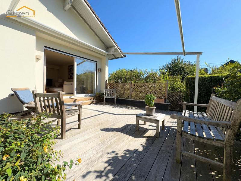 Maison - 200 m² - 6 pièces