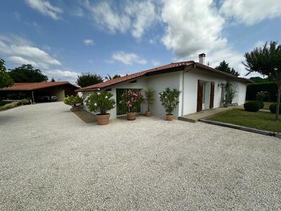 Maison contemporaine - 104 m² - 5 pièces