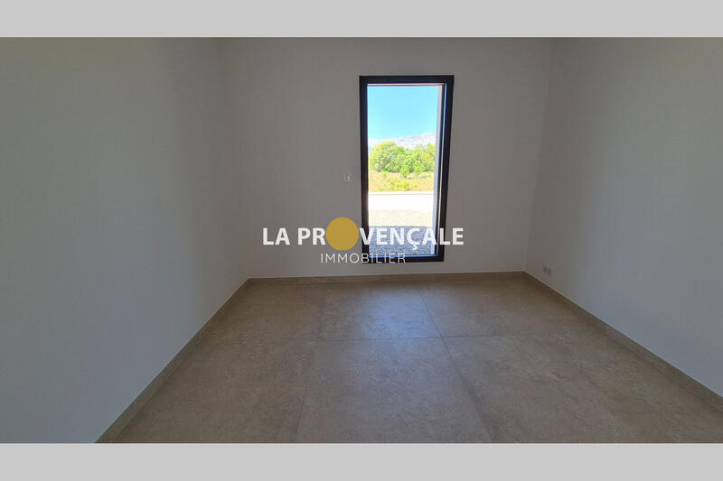 Maison - 126 m² - 4 pièces