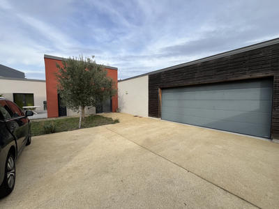 Maison - 100 m² - 3 pièces