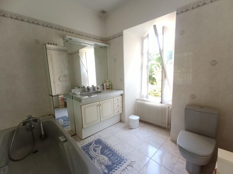 Maison - 171 m² - 8 pièces