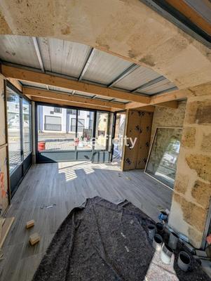 Maison - 140 m² - 4 pièces