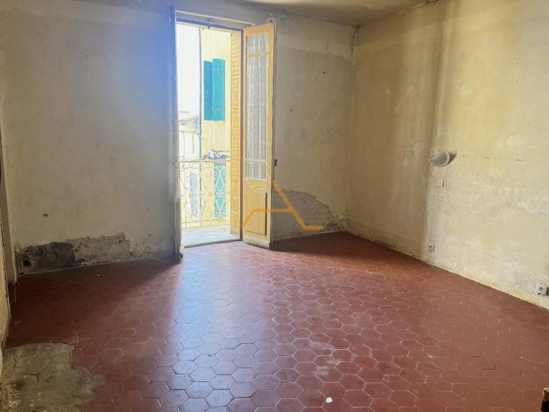 Maison de village - 260 m² - 11 pièces