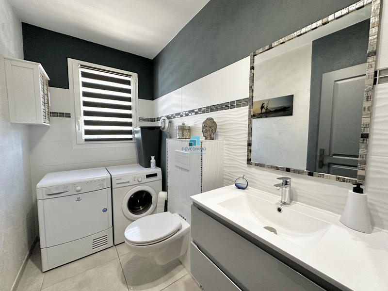 Maison - 166 m² - 5 pièces